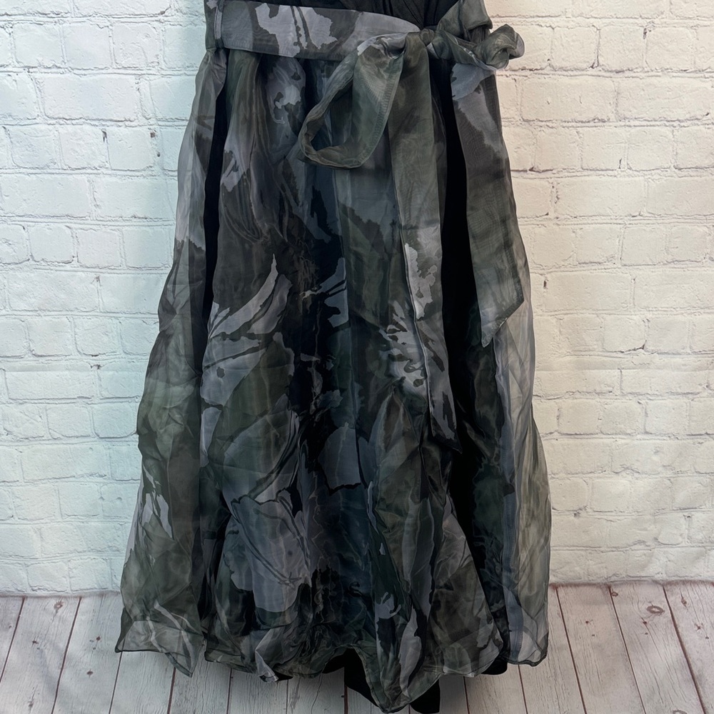 BloomChic Black and Gray Midi Dress Size Large 12 - Picture 4 of 6